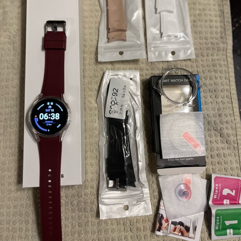 Samsung Galaxy Watch 4 - Lastest version